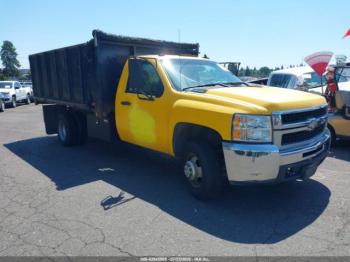  Salvage Chevrolet Silverado 3500