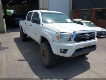  Salvage Toyota Tacoma