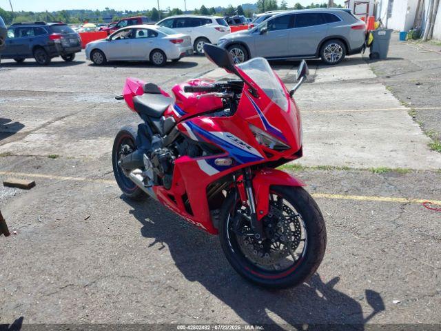  Salvage Honda Cbr650