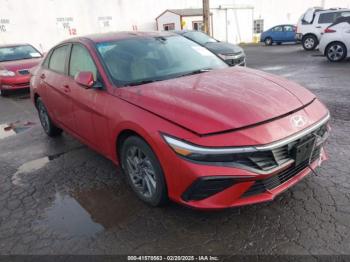  Salvage Hyundai ELANTRA