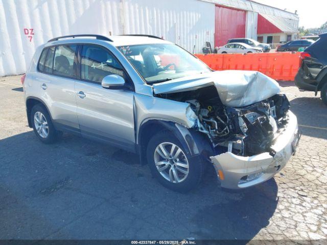  Salvage Volkswagen Tiguan