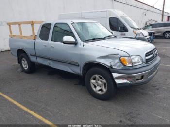  Salvage Toyota Tundra