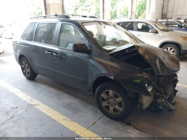  Salvage Kia Sedona