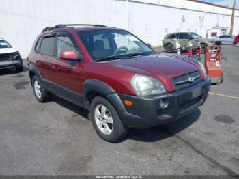  Salvage Hyundai TUCSON