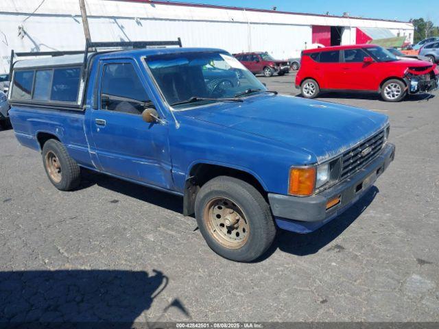  Salvage Toyota Pickup