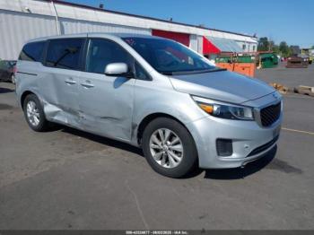  Salvage Kia Sedona