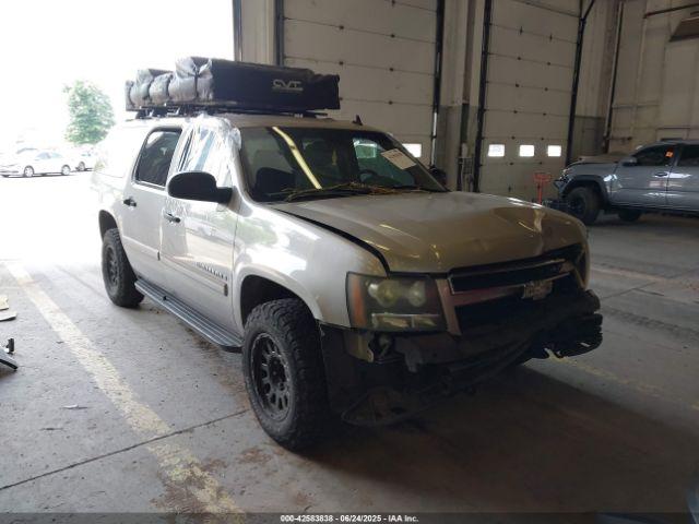  Salvage Chevrolet Suburban 1500