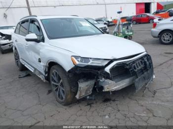  Salvage Audi Q7
