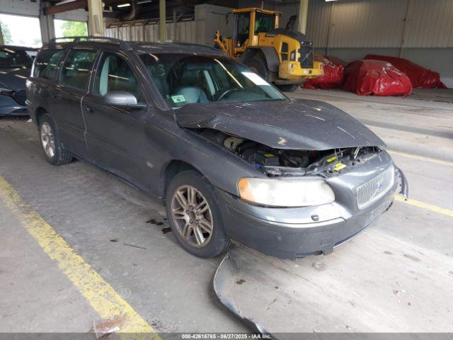  Salvage Volvo V70