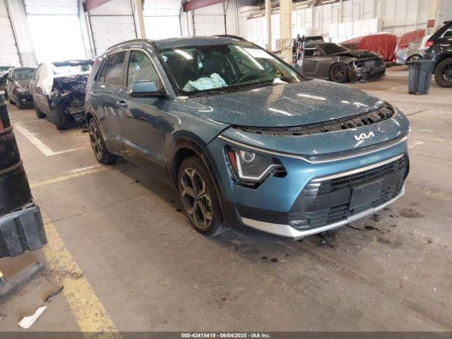  Salvage Kia Niro