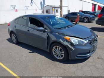  Salvage Kia Forte