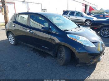  Salvage Nissan LEAF