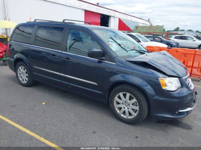  Salvage Chrysler Town & Country