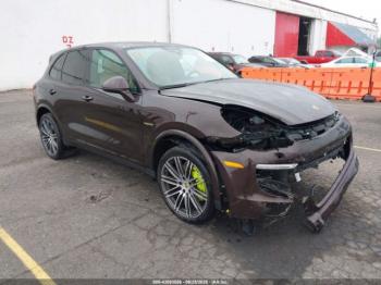 Salvage Porsche Cayenne E-hybrid