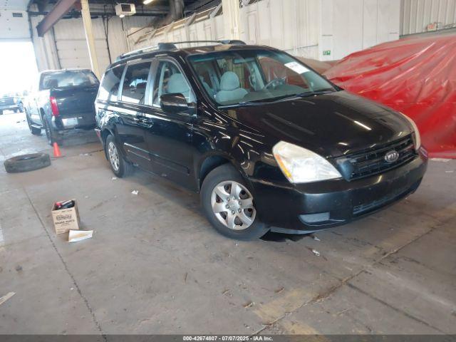  Salvage Kia Sedona