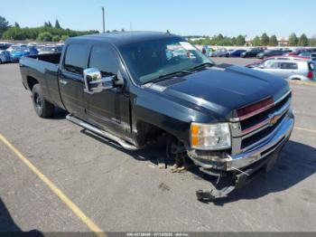  Salvage Chevrolet Silverado 3500