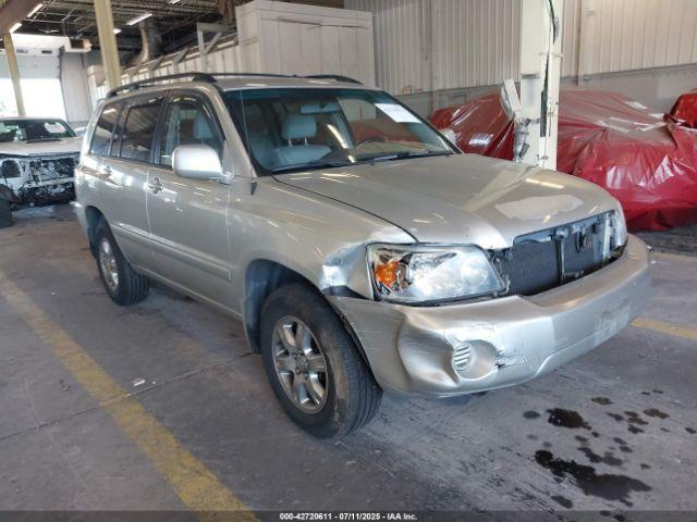  Salvage Toyota Highlander