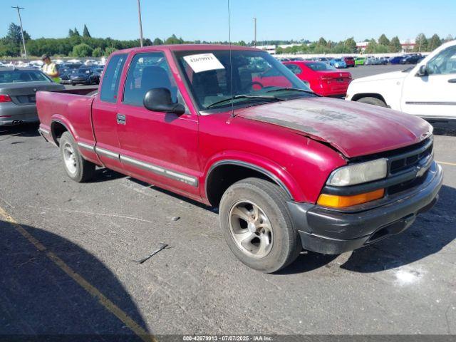  Salvage Chevrolet S-10