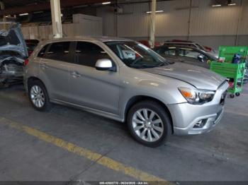  Salvage Mitsubishi Outlander