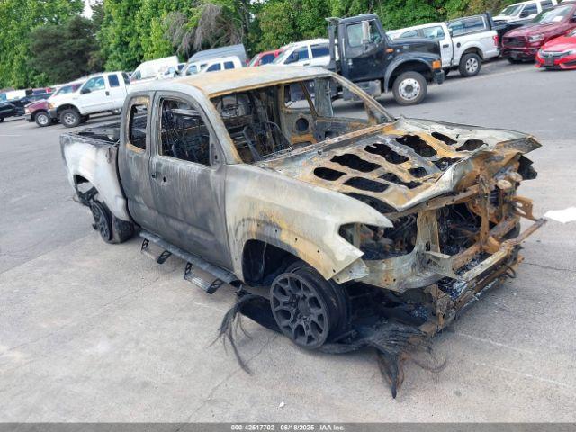  Salvage Toyota Tacoma