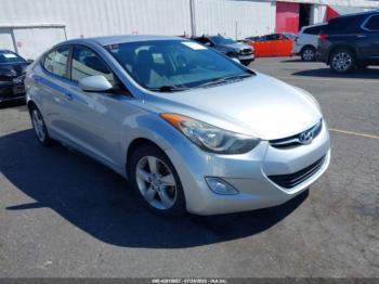  Salvage Hyundai ELANTRA