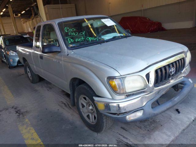  Salvage Toyota Tacoma