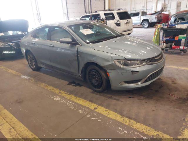  Salvage Chrysler 200