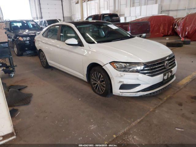  Salvage Volkswagen Jetta