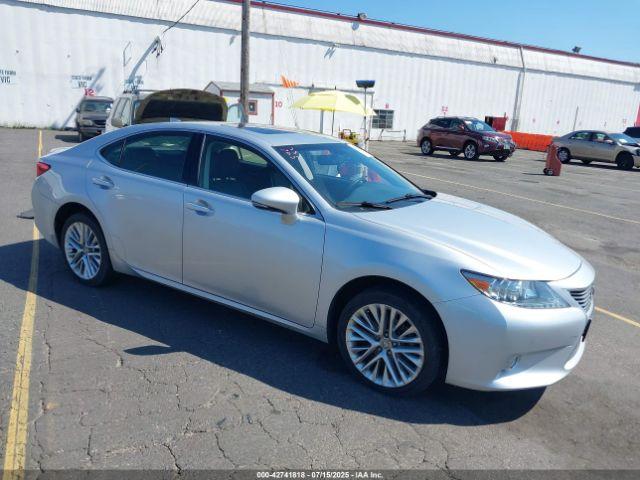  Salvage Lexus Es