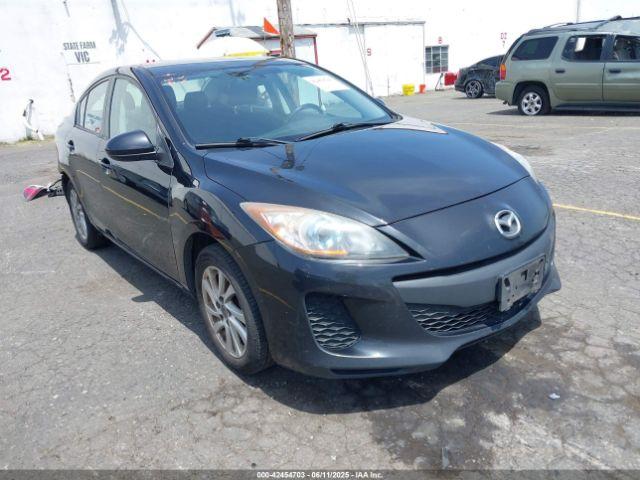  Salvage Mazda Mazda3