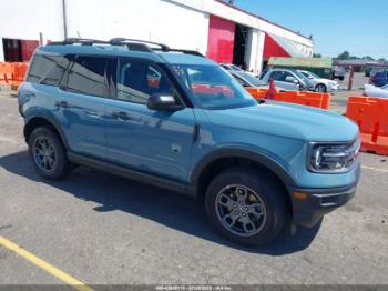  Salvage Ford Bronco
