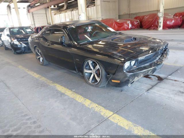  Salvage Dodge Challenger