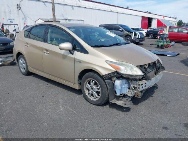  Salvage Toyota Prius