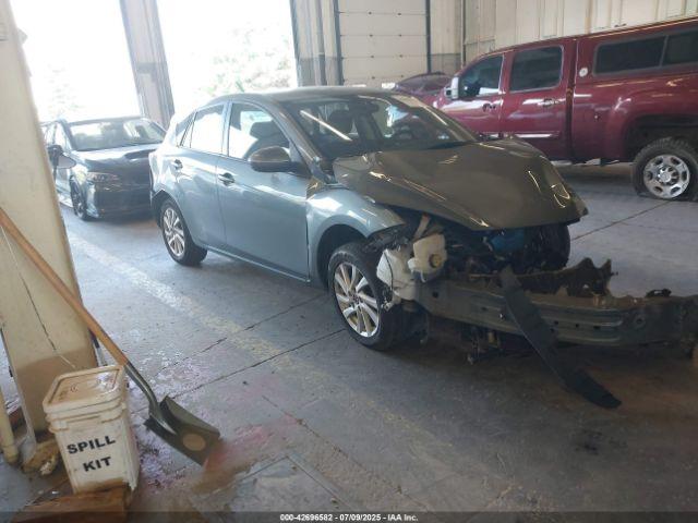  Salvage Mazda Mazda3