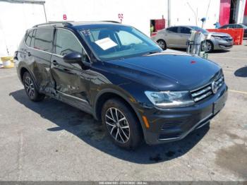  Salvage Volkswagen Tiguan