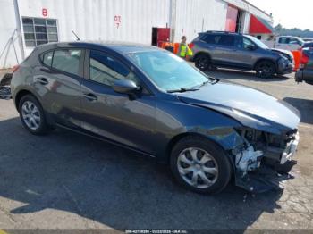  Salvage Mazda Mazda3