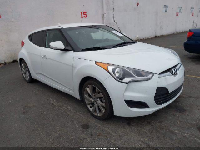  Salvage Hyundai VELOSTER