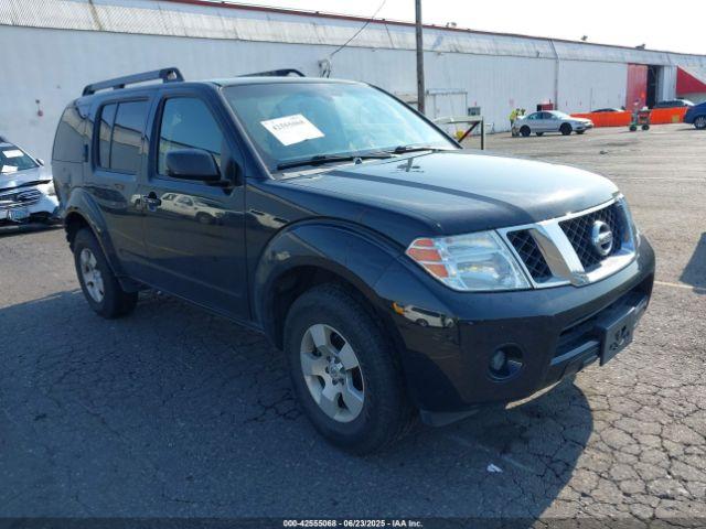  Salvage Nissan Pathfinder