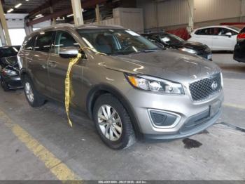  Salvage Kia Sorento