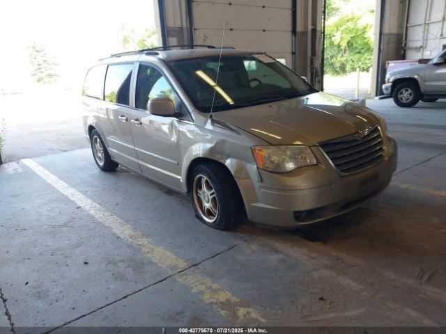  Salvage Chrysler Town & Country