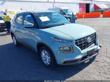  Salvage Hyundai VENUE
