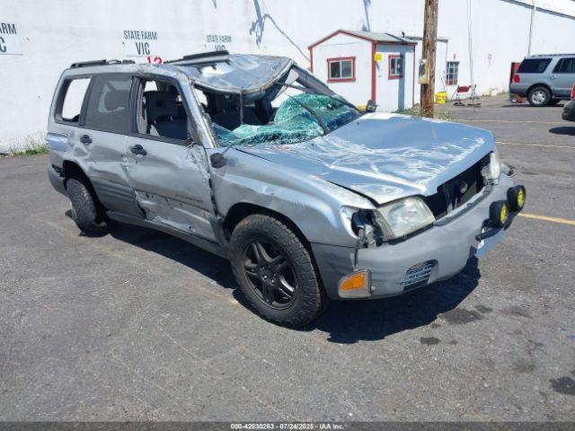  Salvage Subaru Forester