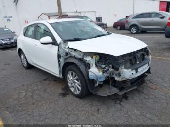  Salvage Mazda Mazda3