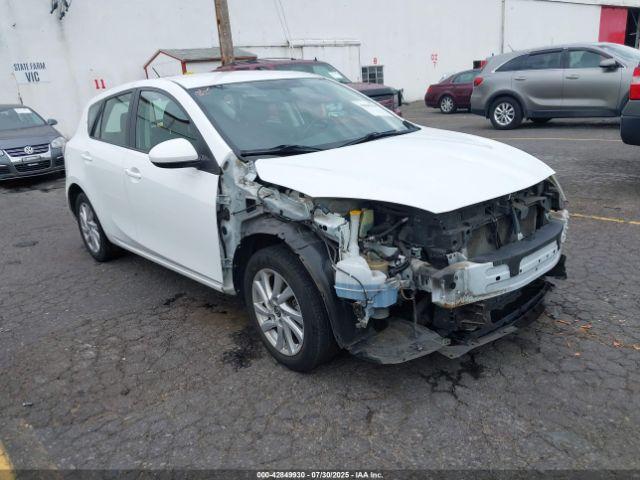  Salvage Mazda Mazda3