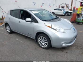  Salvage Nissan LEAF