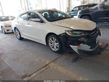  Salvage Chrysler 200