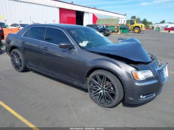  Salvage Chrysler 300