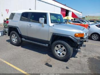  Salvage Toyota FJ Cruiser