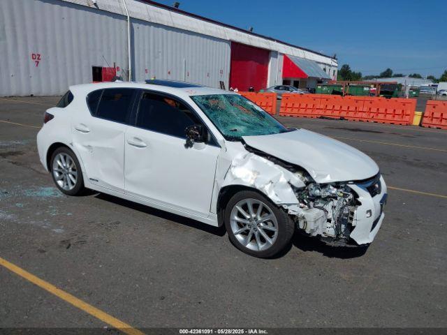  Salvage Lexus Ct