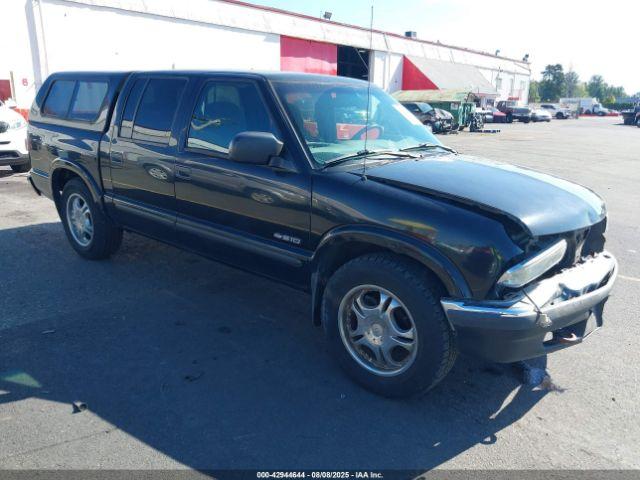  Salvage Chevrolet S-10